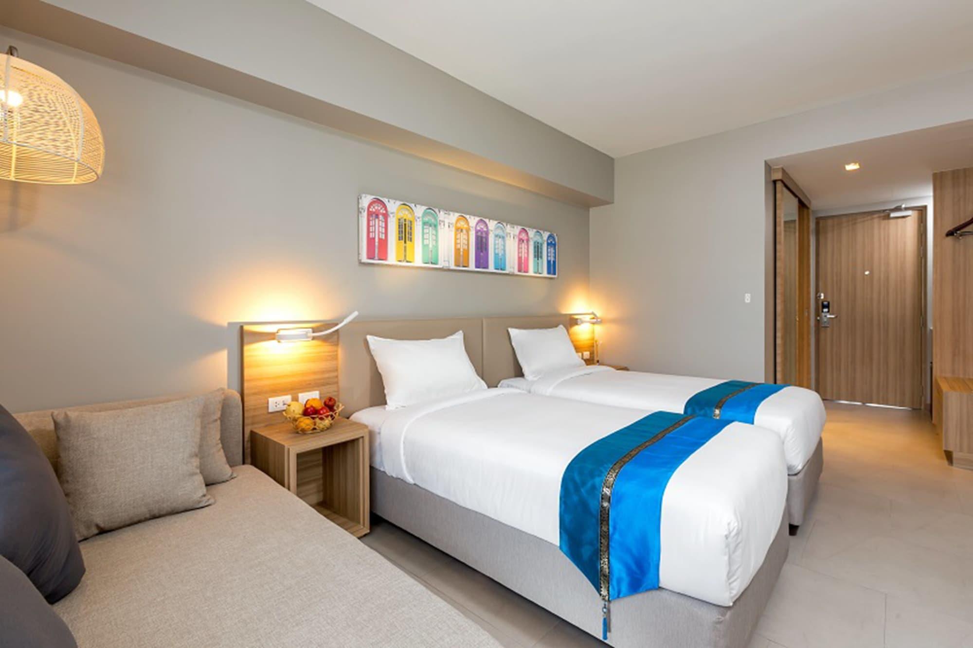 Hotel Journeyhub Phuket Patong Zewnętrze zdjęcie