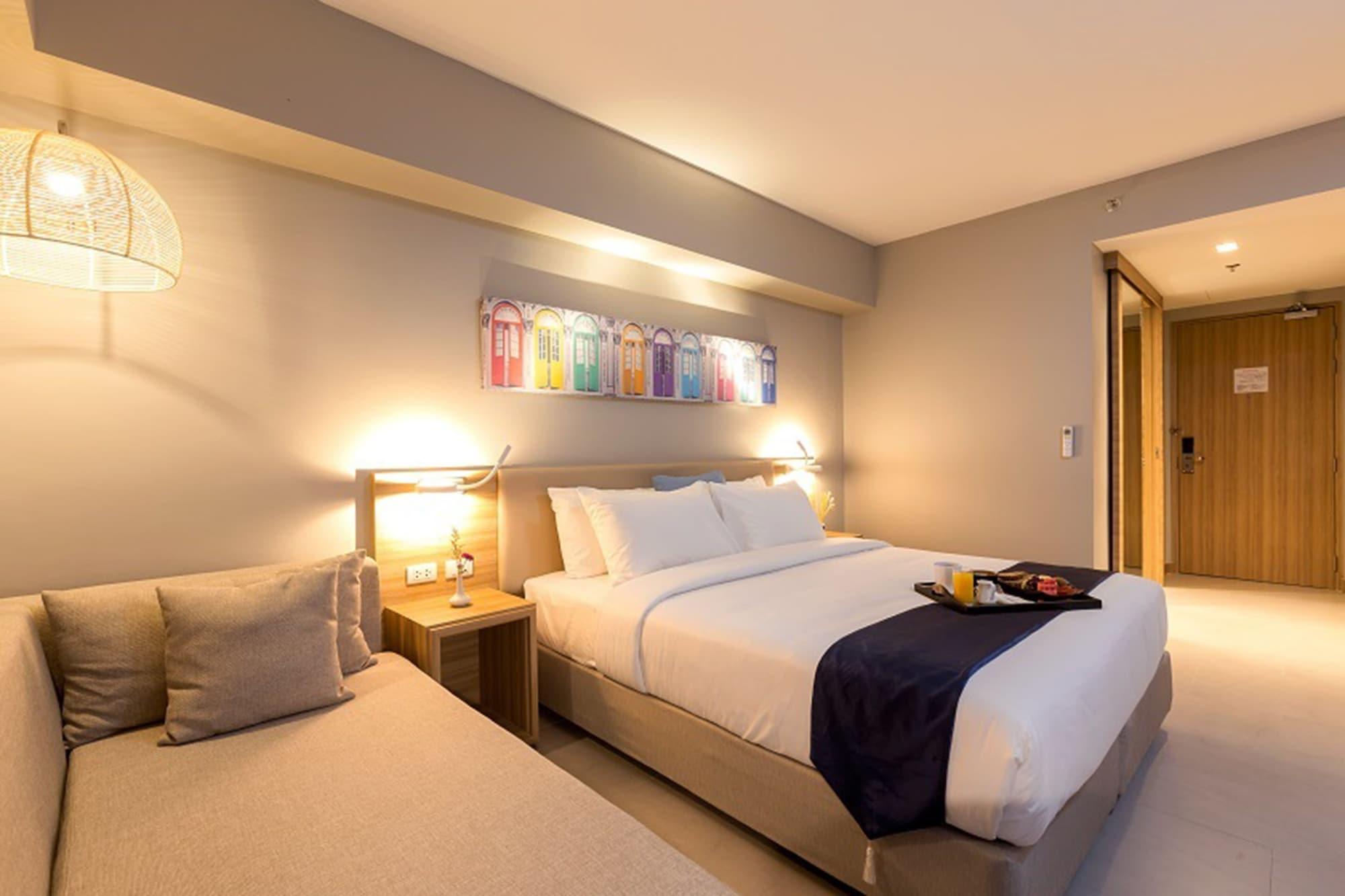 Hotel Journeyhub Phuket Patong Zewnętrze zdjęcie