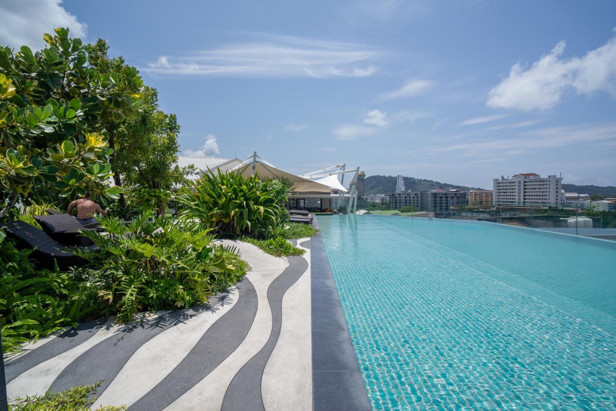 Hotel Journeyhub Phuket Patong Zewnętrze zdjęcie