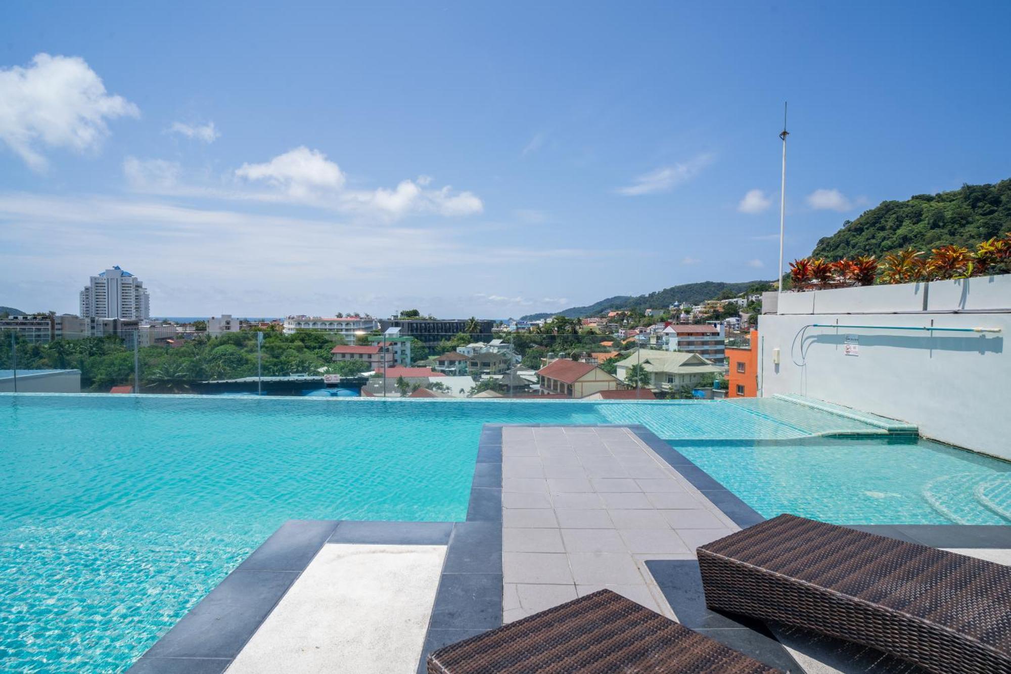 Hotel Journeyhub Phuket Patong Zewnętrze zdjęcie
