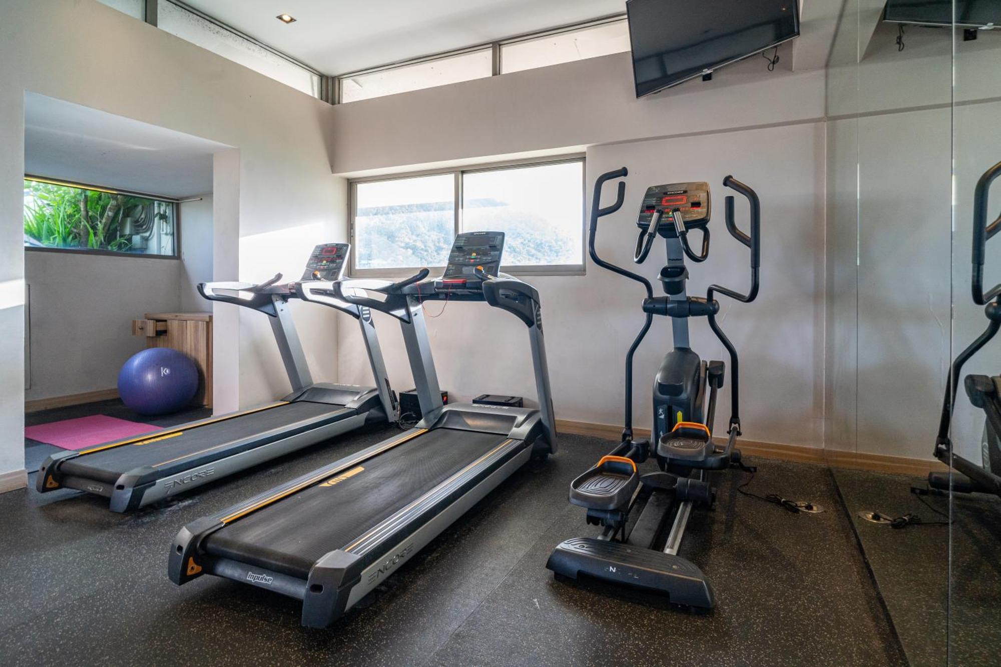 Hotel Journeyhub Phuket Patong Zewnętrze zdjęcie