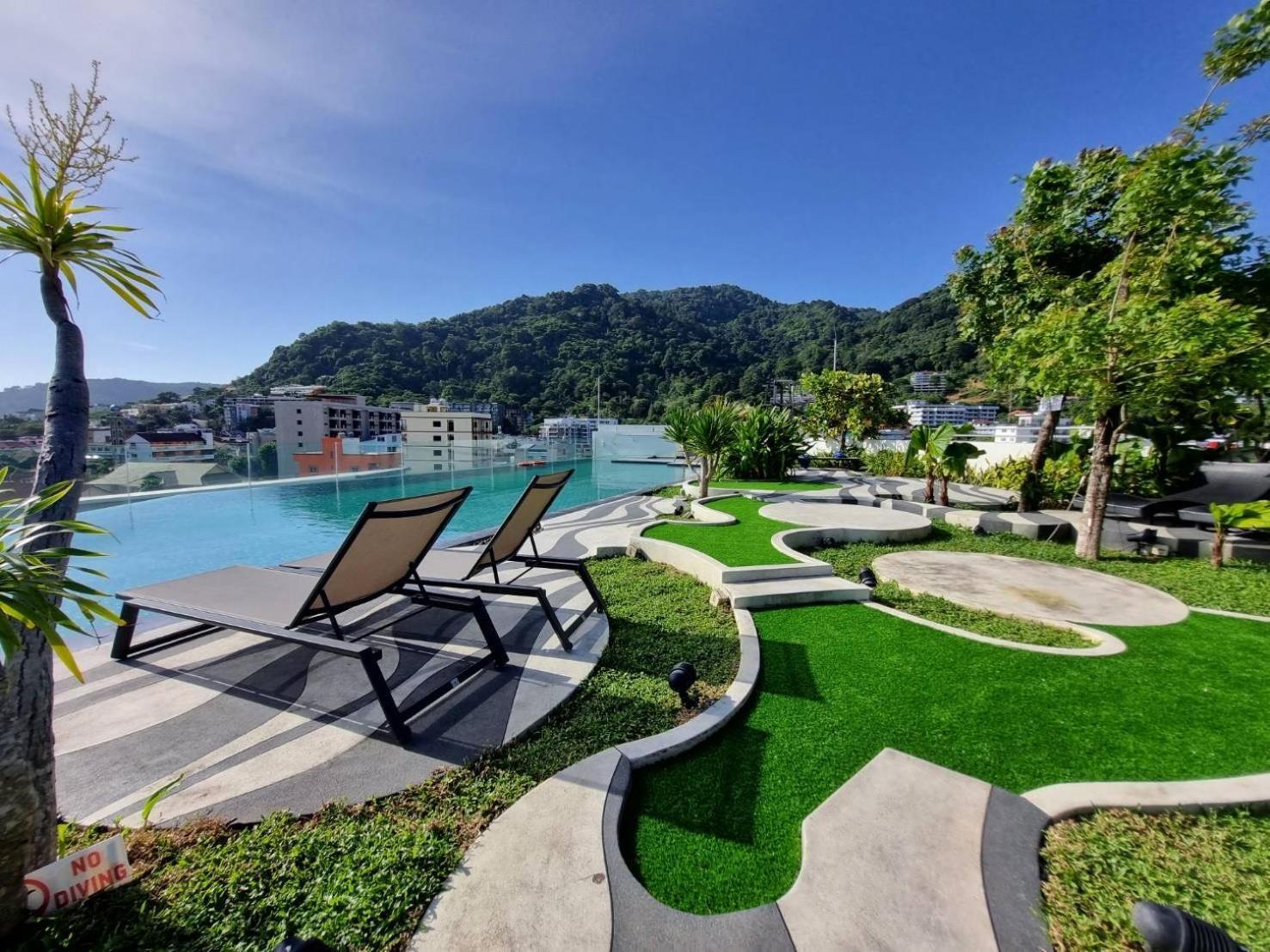 Hotel Journeyhub Phuket Patong Zewnętrze zdjęcie