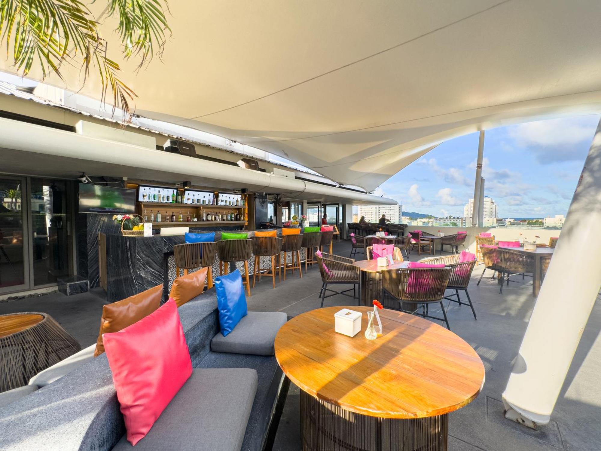 Hotel Journeyhub Phuket Patong Zewnętrze zdjęcie